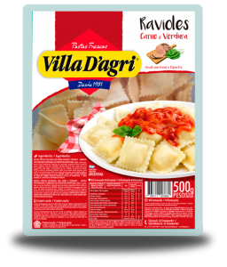 Ravioli com carne e espinafre